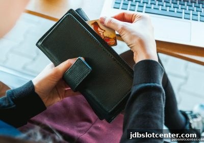 揭秘银行卡充值门槛与提款受阻的真相，jdb电子用户必读攻略