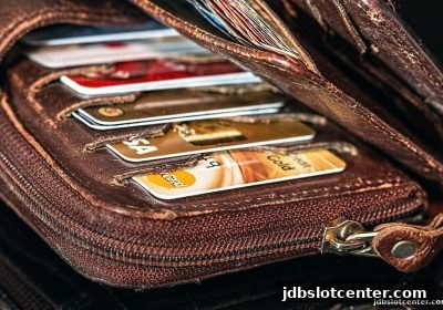 深度解读USDT提现审核：jdb电子带你洞悉最新规则与高效策略