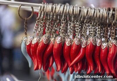 jdb电子带你玩转六合彩：从规则到选号策略全解析