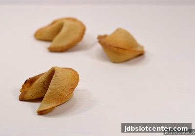 六合彩入门解析与jdb电子娱乐指南：从玩法到理性参与