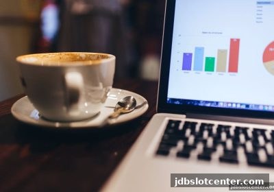 jdb电子棋牌策略：如何用底池赔率破解对手风格差异