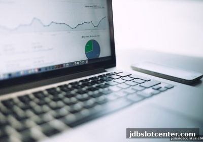 jdb电子长局博弈：底池赔率精算与龙虎斗实战解析