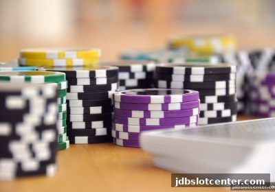 jdb电子棋牌攻略：牌九核心玩法与风险管控技巧