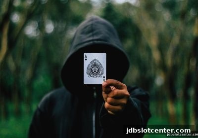 jdb电子德州扑克：后手压制策略的完整实战指南