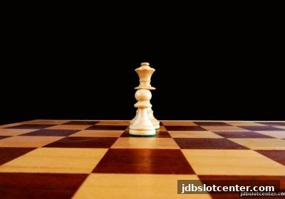 英雄联盟主题麻将实战指南:jdb电子带你解锁开牌与听牌制胜秘籍