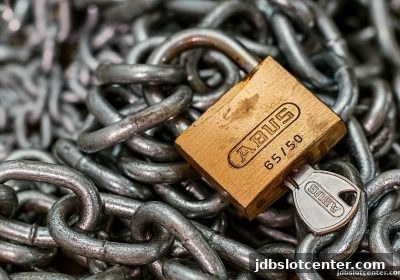 体育直播安全指南：jdb电子揭秘常见威胁与全方位防护策略