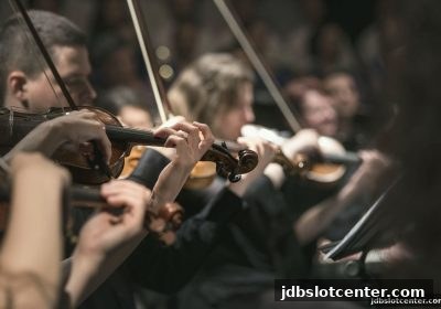 电竞直播新纪元：jdb电子引领大小球玩法与数据互动的深度融合